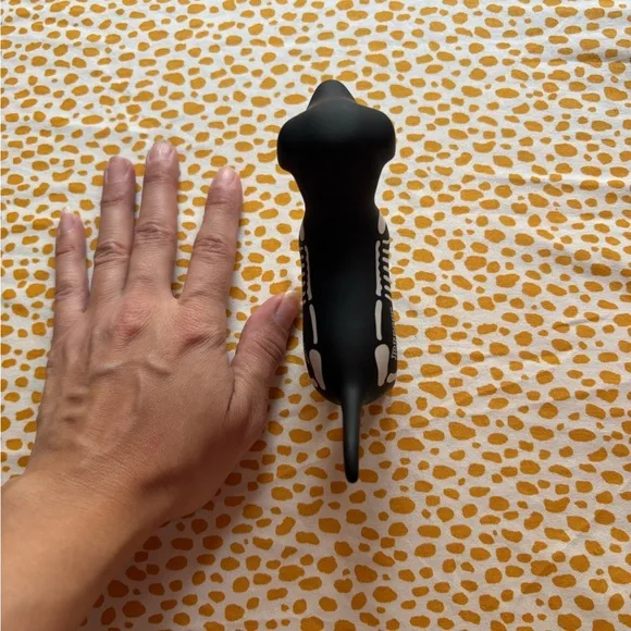 Pink Victoria’s Secret Halloween mini dog - Picture 5 of 6